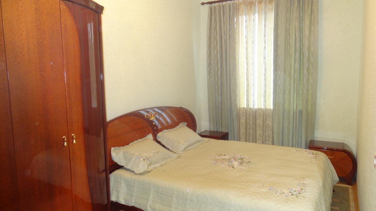 Apartment Vake-Saburtalo Tbilisi Luaran gambar