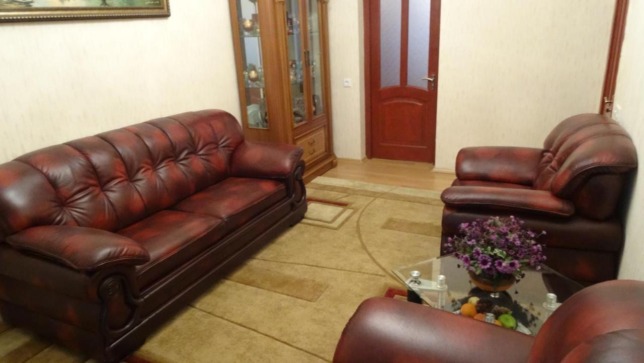 Apartment Vake-Saburtalo Tbilisi Luaran gambar