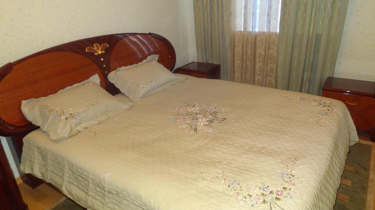 Apartment Vake-Saburtalo Tbilisi Luaran gambar