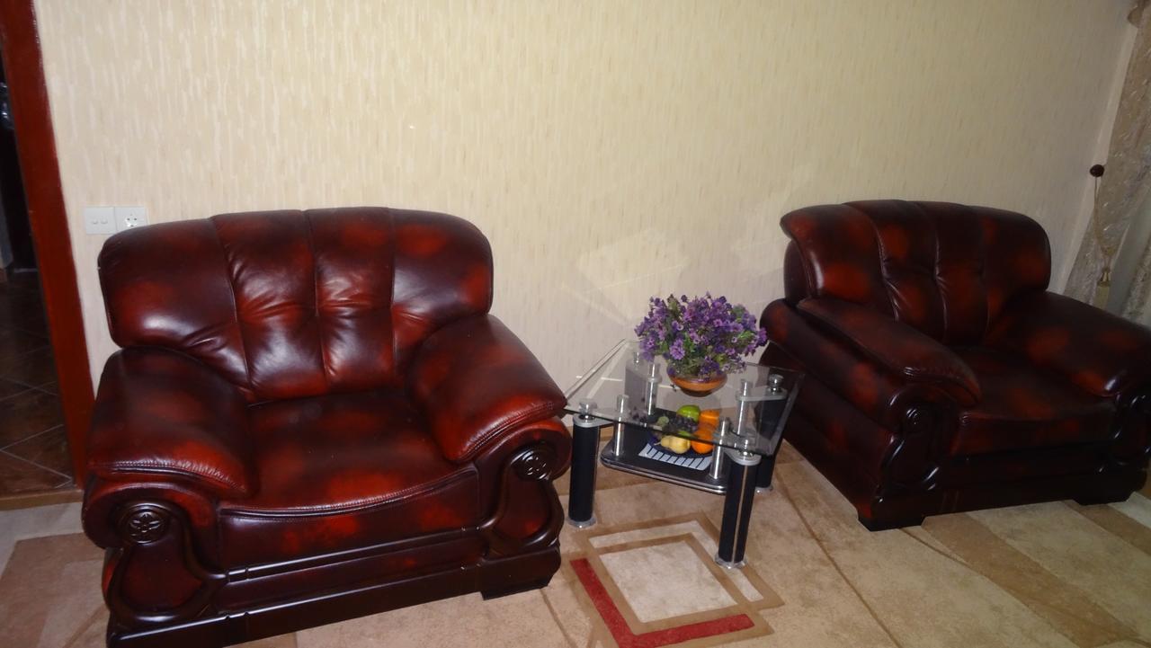 Apartment Vake-Saburtalo Tbilisi Luaran gambar